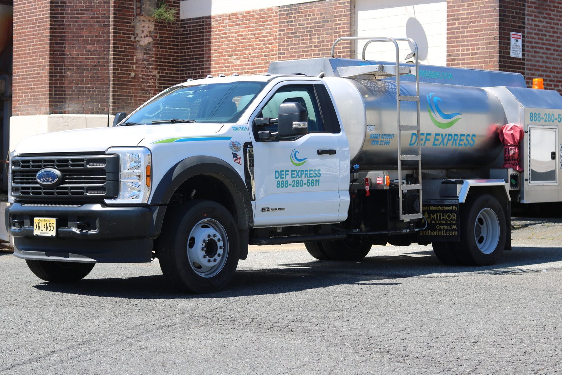 DEF Express delivery truck